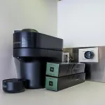 Guesthost - Corner Apartament Udine